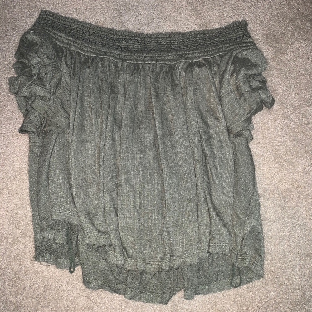Free People Top off the shoulder